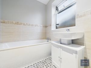 Photo 33- click for photo gallery